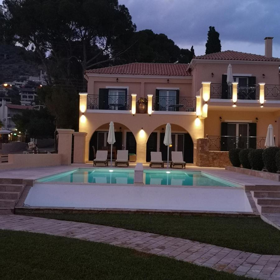 Aegean Villas Poros Town Eksteriør billede