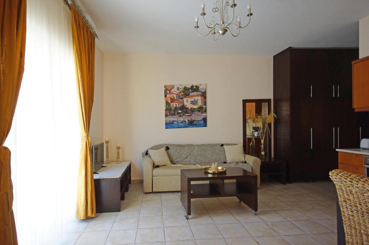 Aegean Villas Poros Town Eksteriør billede